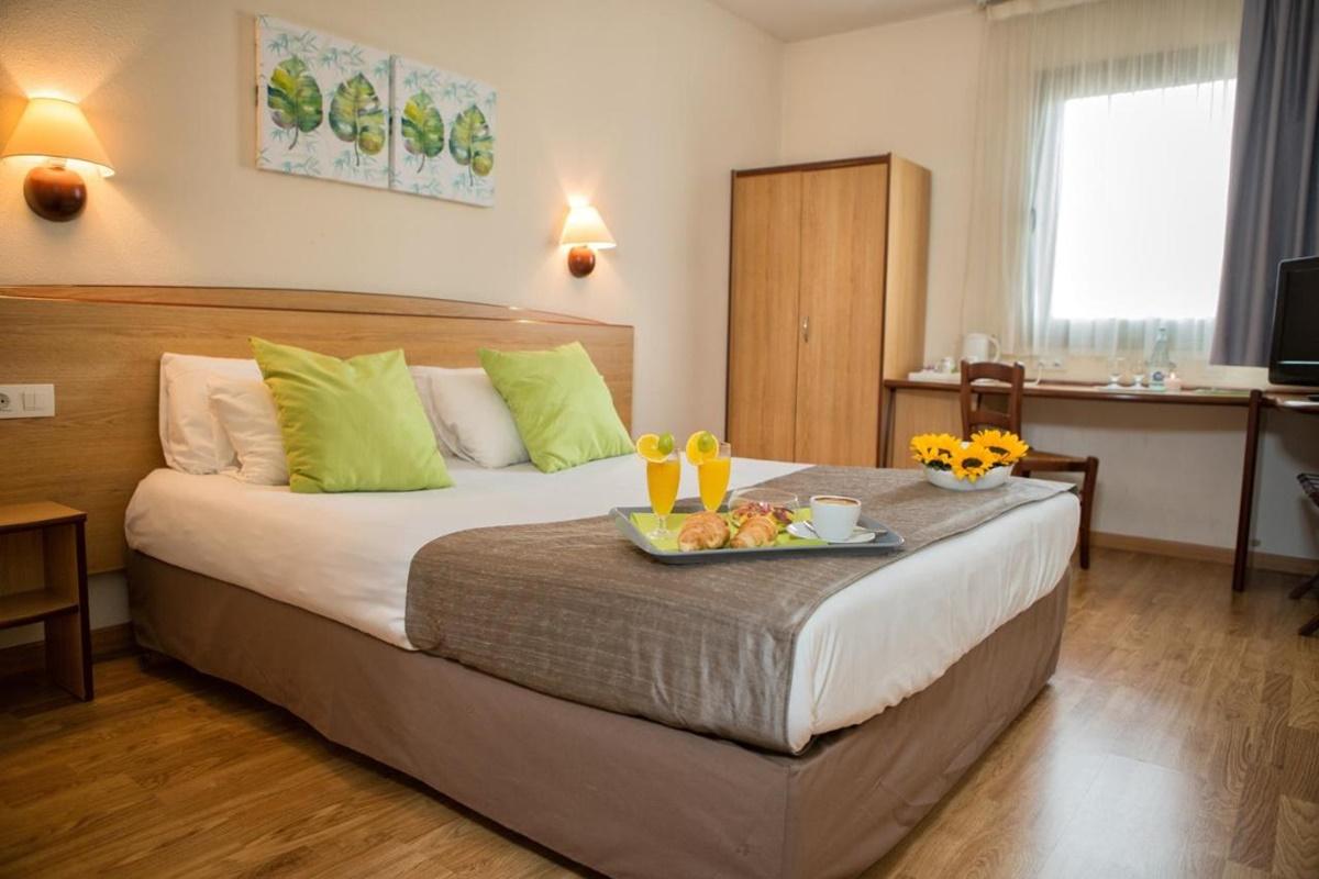 Hotel Yit Ciudad De Эльче Экстерьер фото