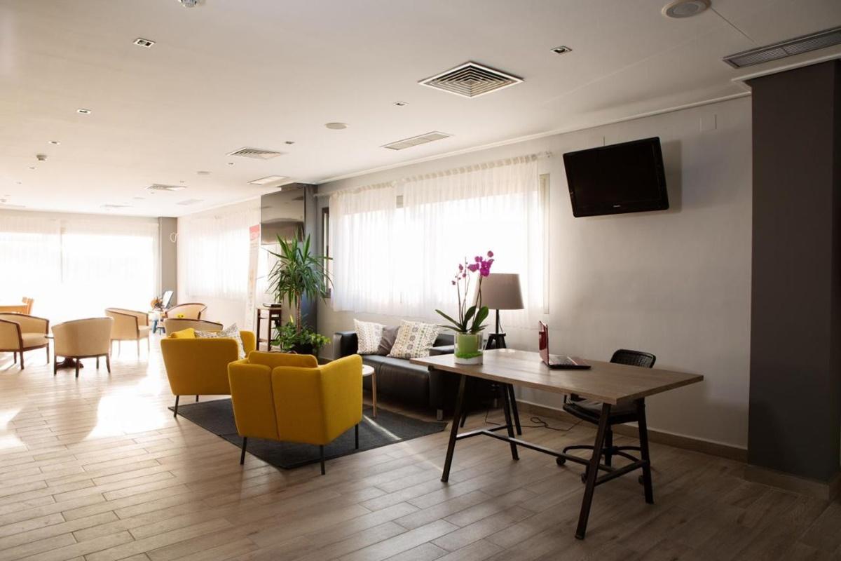 Hotel Yit Ciudad De Эльче Экстерьер фото
