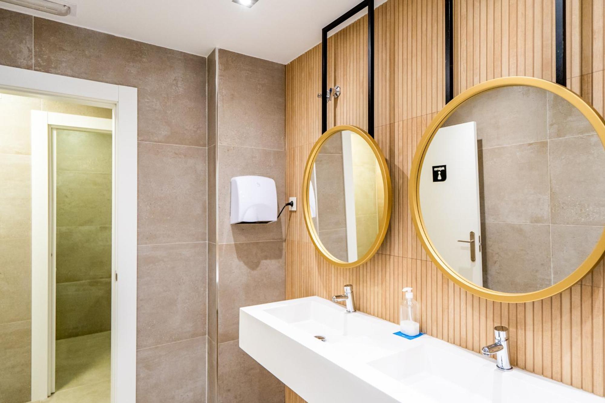 Hotel Yit Ciudad De Эльче Экстерьер фото