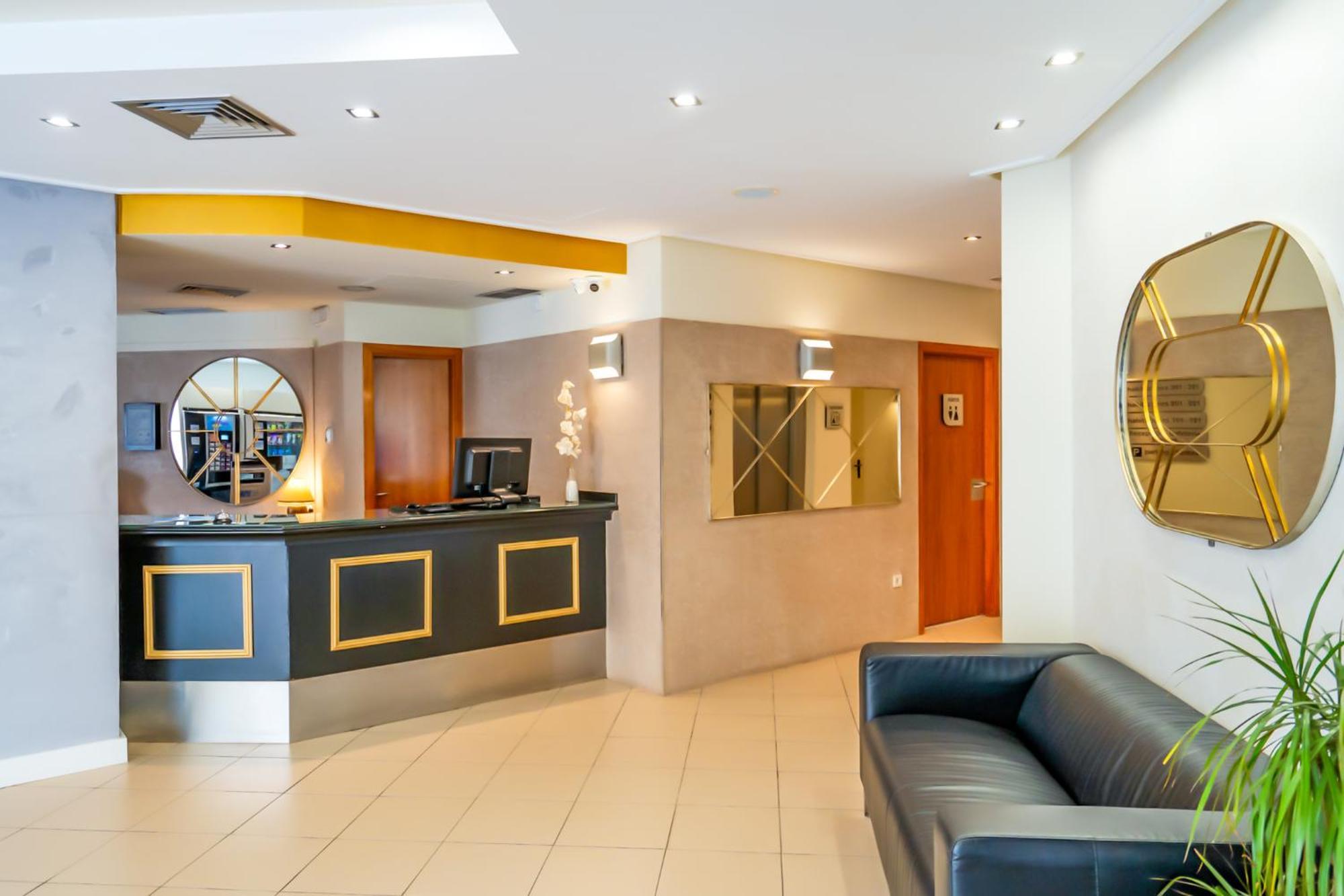 Hotel Yit Ciudad De Эльче Экстерьер фото